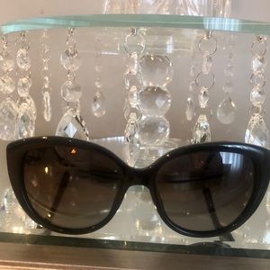 CHRISTIAN DIOR STUNNER SHADES